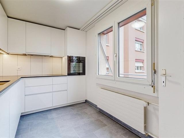 Offrez vous plus d'espace dans un appartement totalement rénové