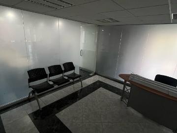 Oficina Napoles