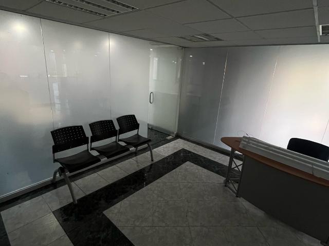 Oficina Napoles