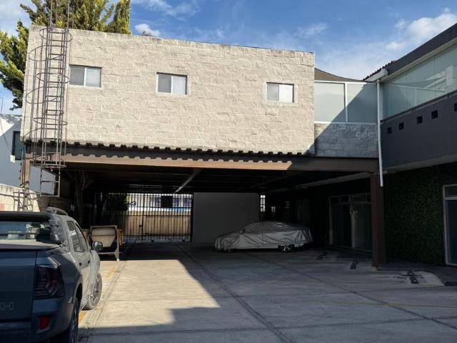Oficina amueblada en Fraccionamiento Jurica Acueducto
