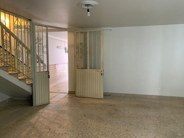 Oficina Comercial en Renta