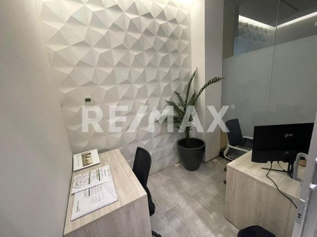 OFICINA COMERCIAL EN RENTA en Naciones Unidas