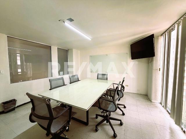 OFICINA COMERCIAL EN RENTA PATRICIO SANZ VALLE CENTRO BENITO JUAREZ 21800 MXN