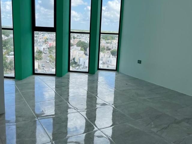Oficina Comercial Plaza Master Cancun en Renta