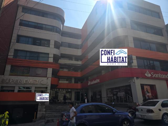 Oficina / consultorio funcional en entorno profesional – Tecamachalco