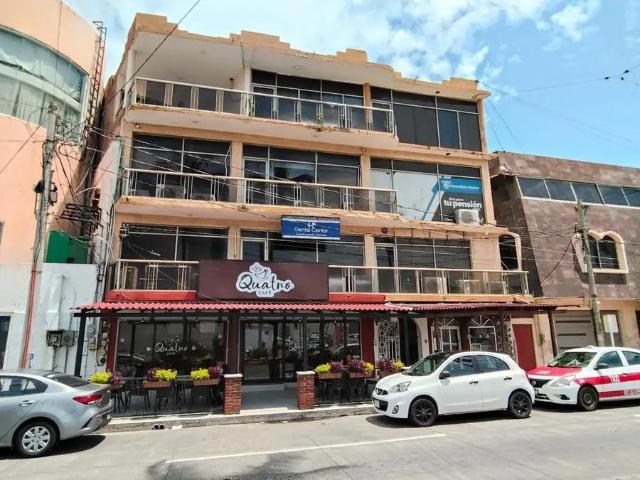 Oficina de 18 m? en Fracc. Reforma sobre Av. Bol?var casi esq. con el boulevard
