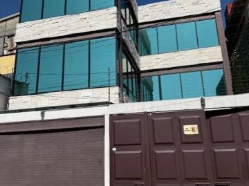 Oficina edificio en renta en Toluca Col. Santa Clara centro