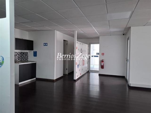 Oficina en Arriendo en Metro Manuel Montt