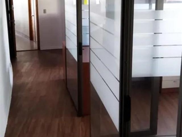 Oficina en Arriendo en Metro Plaza Egaña