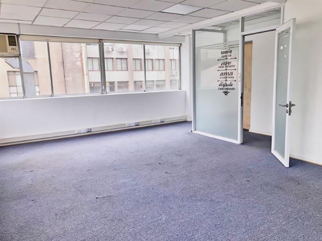 Oficina en Arriendo en Oficina Premium 327m² Stgo Centro, Metro Moneda/Sta Ana
