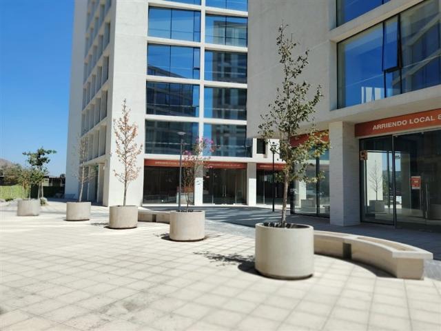 Oficina en Arriendo en Av. Chicureo 130 Puertas de Chicureo
