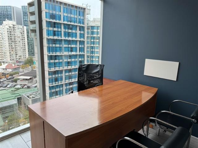 Oficina en Arriendo en Amoblada! Oficina en mejor sector de negocios de Las Condes