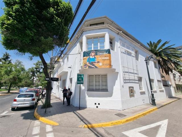 Oficina en Arriendo en Arriendo Edificio para casa de estudios