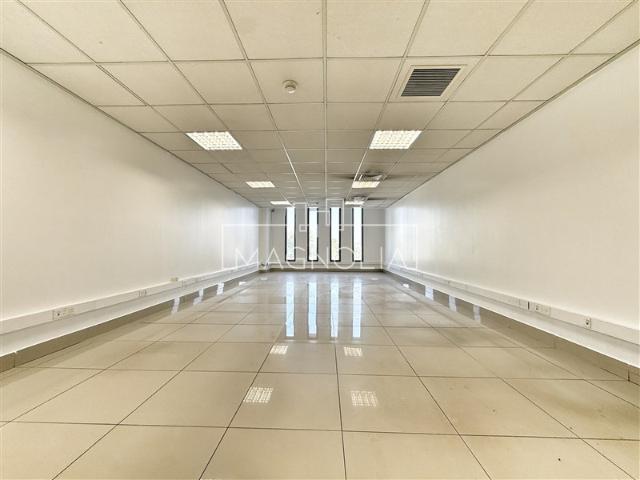 Oficina en Arriendo en EDIFICIO ABX ZONA DE CARGA INTERNACIONAL DE AEROPUERTO AMB