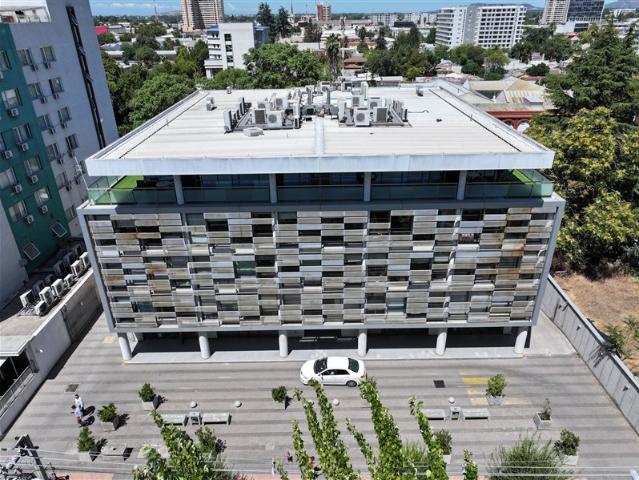 Oficina en Arriendo en 4 norte