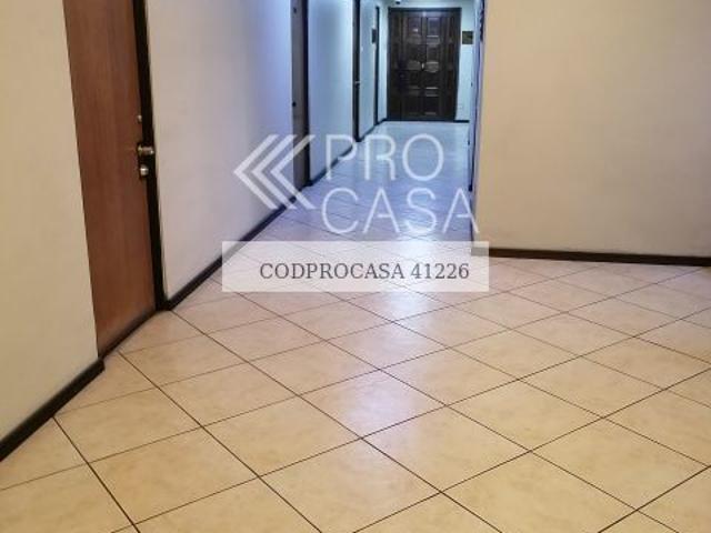 Oficina en Arriendo Teatinos/morande, Santiago 30 m2