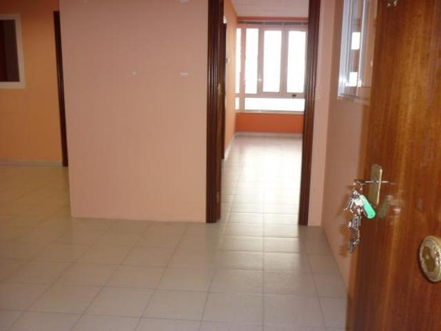 OFICINA EN EL CENTRO DE PONFERRADA CON 3 DESPACHOS