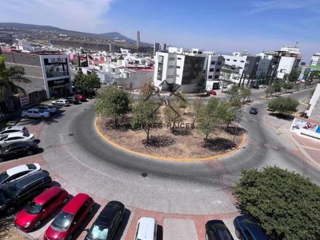 Oficina en Renta Milenio, 4 Oficinas, 2 Salas de Juntas