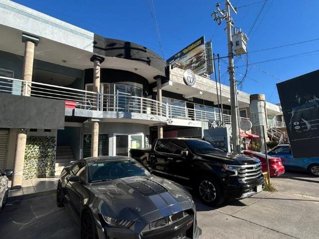 Oficina en renta Av. Mirador