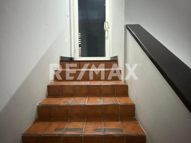Oficina en renta segundo piso – Av. Revolución