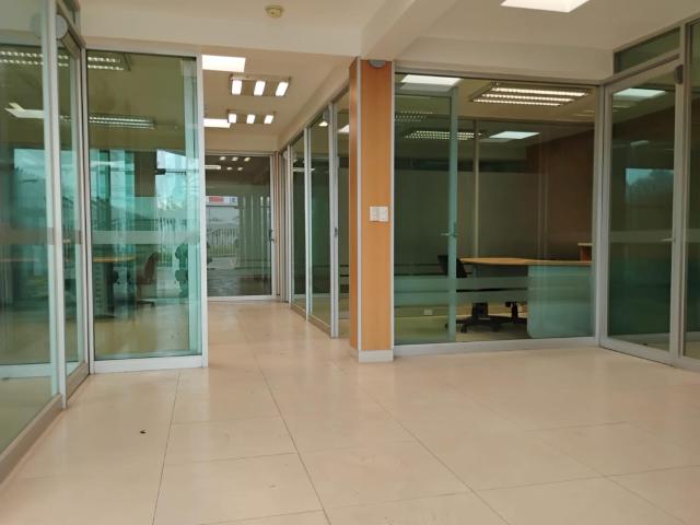 Oficina En Renta Blvd. Aeropuerto, Le?n, Guanajuato