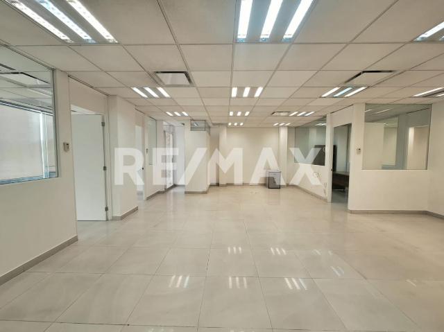 OFICINA EN RENTA CON EXCELENTE UBICACIÓN EN COLONIA ANZURES MIGUEL HIDALGO