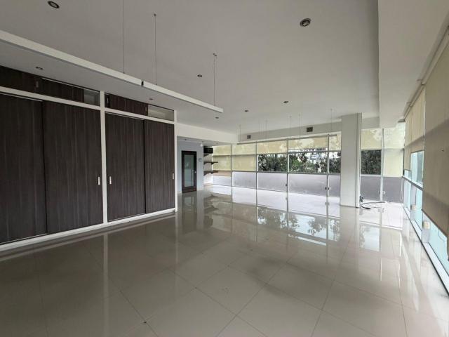 Oficina en Renta de 140 m2 en Zona Urbana Rio, Tijuana