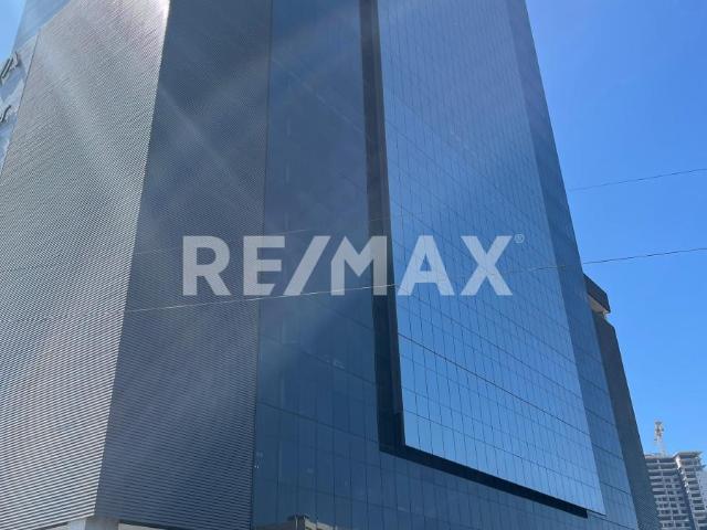 OFICINA EN RENTA DE 105.77M2, EN BLVD. AGUA CALIENTE, EDIFICIO BH TIJUANA