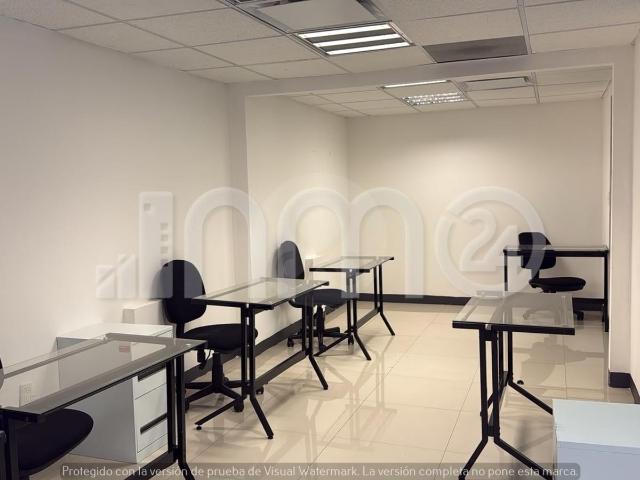 Oficina en Renta en Bosque de las Lomas 60 m2