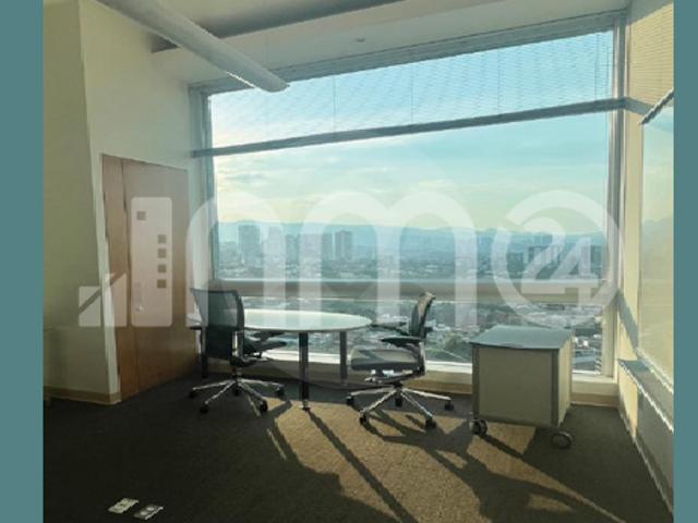 Oficina en Renta en Bosques de las Lomas 500m2 ?Oportunidad!