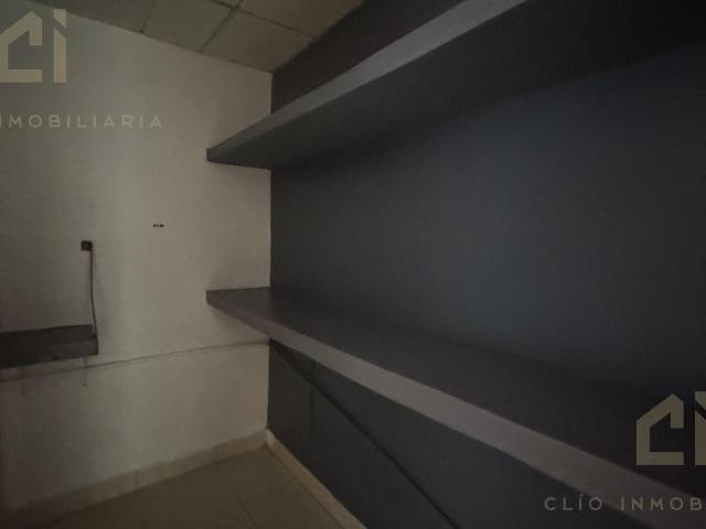 LOCAL EN RENTA EN CALZ. SIM?N BOL?VAR, VERACRUZ, CON 6 PRIVADOS Y SALA DE JUNTAS