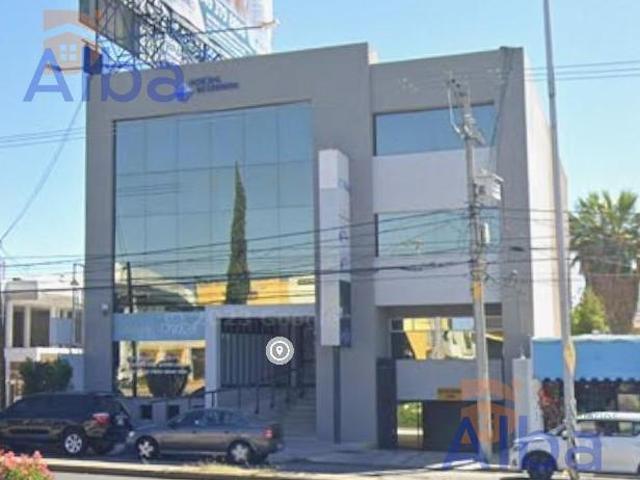 OFICINA EN RENTA EN COLOSIO