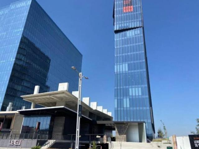 Oficina en RENTA en JURICA