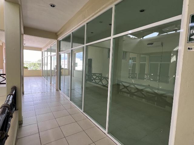 Oficina en Renta en Playa del Carmen sobre Avenida Constituyentes
