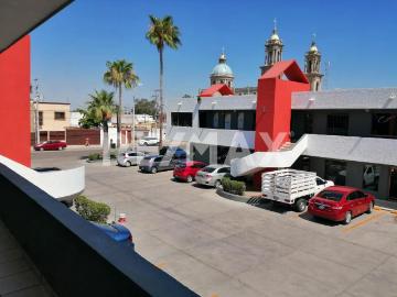 Oficina en renta en Plaza ejecutiva Fátima en colonia San Benito de Hermosillo, Sonora