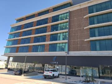 Renta de oficina en Saltillo Coahuila Edificio Karena