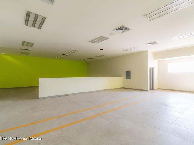 Oficina en Renta en San Andres Atenco, Tlalnepantla de Baz CR 26 3052