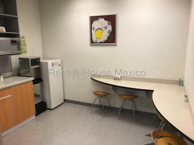 Oficina en Renta en Santa Fe Cuajimalpa, Cuajimalpa de Morelos CR 26 2047