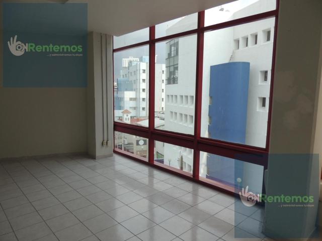 Oficina en renta Interlomas