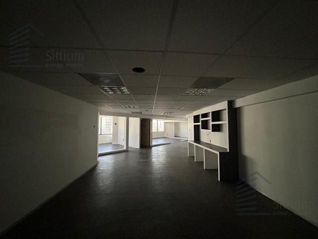 Oficina en Renta Piso 13 248 m2