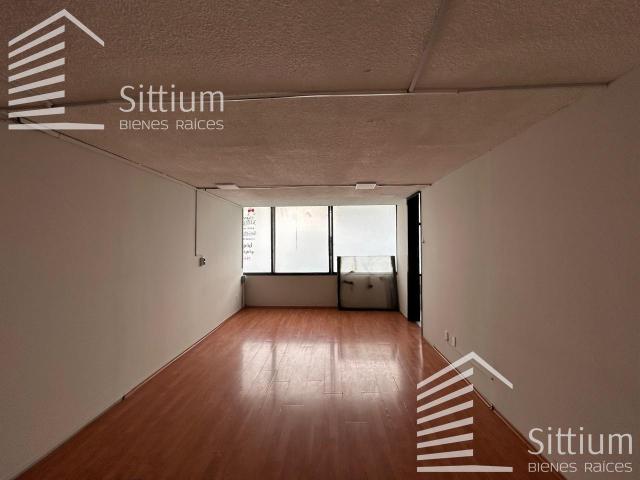 Oficina en Renta Rio Elba 35m2 Piso 6