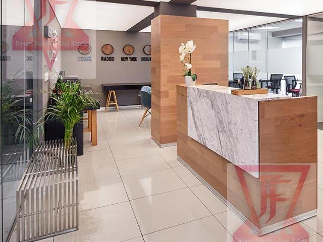 Oficina en Renta Roma Norte de 100 m? de Elegancia Funcional hasta para 30 Personas !