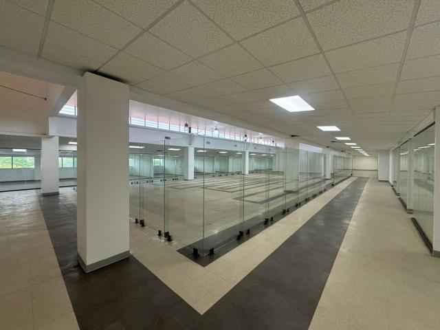 Oficina en Renta, San Nicol?s, 1620 m2