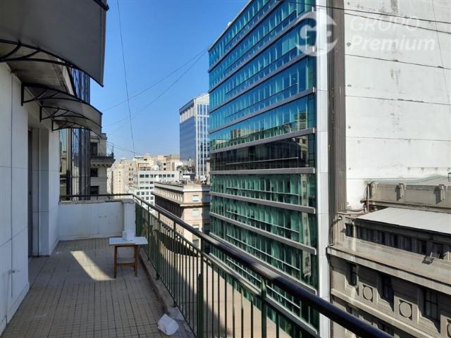 Oficina en Venta en Matías Cousiño con Moneda