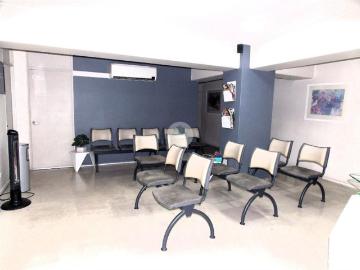Oficina en Venta en Metro Alcantara, bajó de precio!