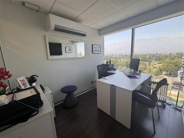 Oficina en Venta en Oficina Isabel La Católica / 1privado + 1 baño