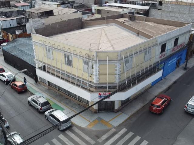 Oficina en Venta en Local Comercial Central Vivar / San Martin
