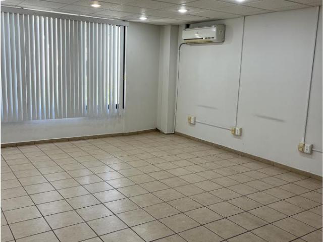 Local en venta en Pueblo Nuevo, Corregidora, Querétaro