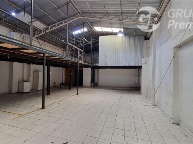 Oficina en Venta en San Alfonso, Ramón Subercaseaux