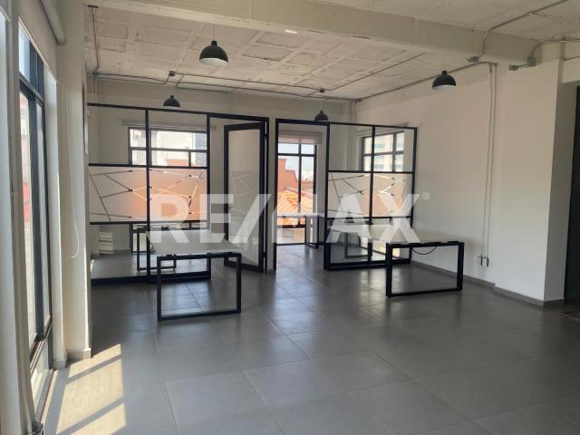 Oficina en Venta en URVEM Milenio III, Querétaro de 69.31m2 a 74.85m2
